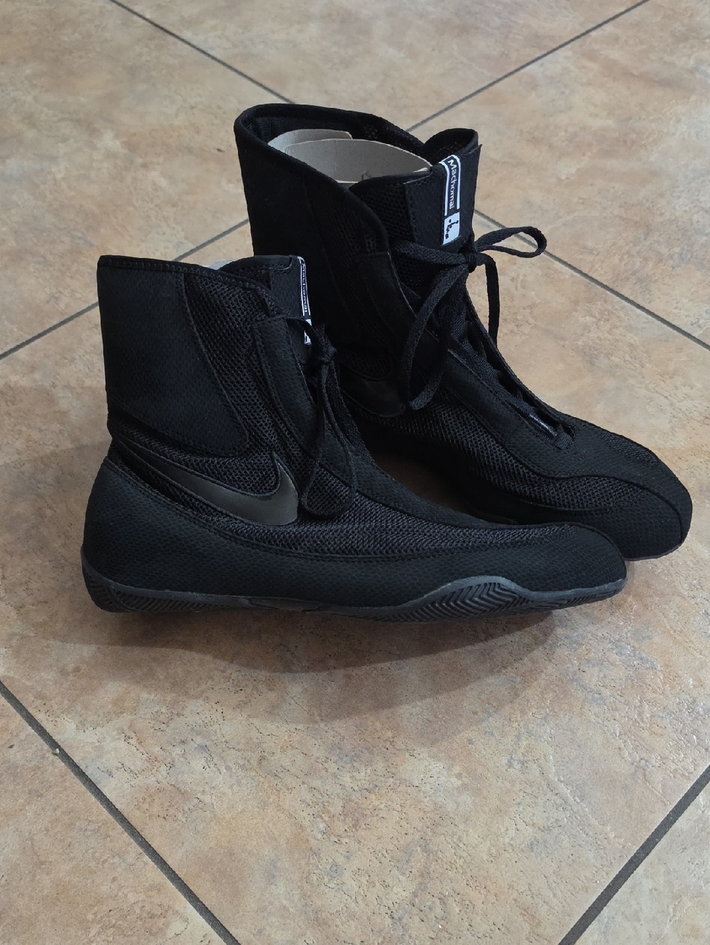 Nike Machomai Black High-Top Wrestling/Boxing Trainers